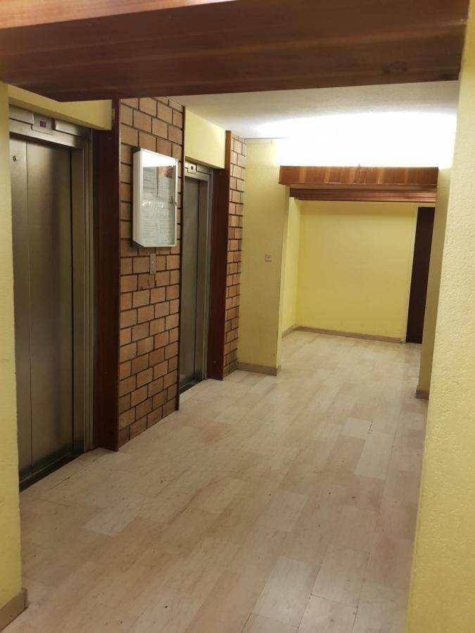 Tout Confort - Clim- Salle De Bain Commune นีมส์ ภายนอก รูปภาพ