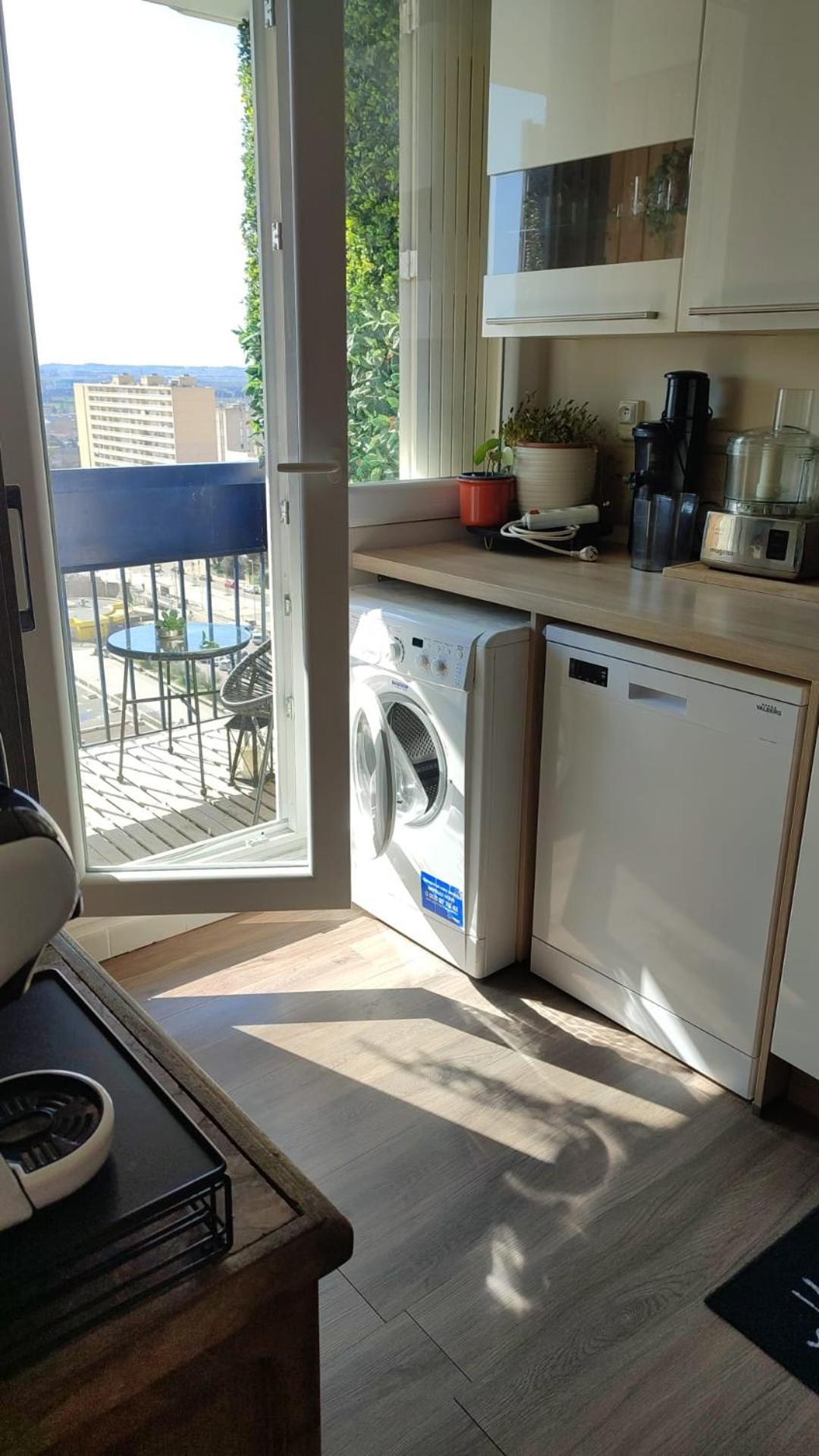 Tout Confort - Clim- Salle De Bain Commune นีมส์ ภายนอก รูปภาพ
